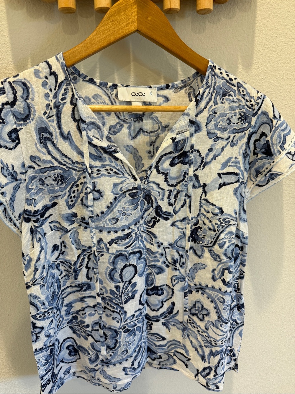 CeCe Blue Floral V-Neck Linen Short Sleeve Top - Picture 3 of 6
